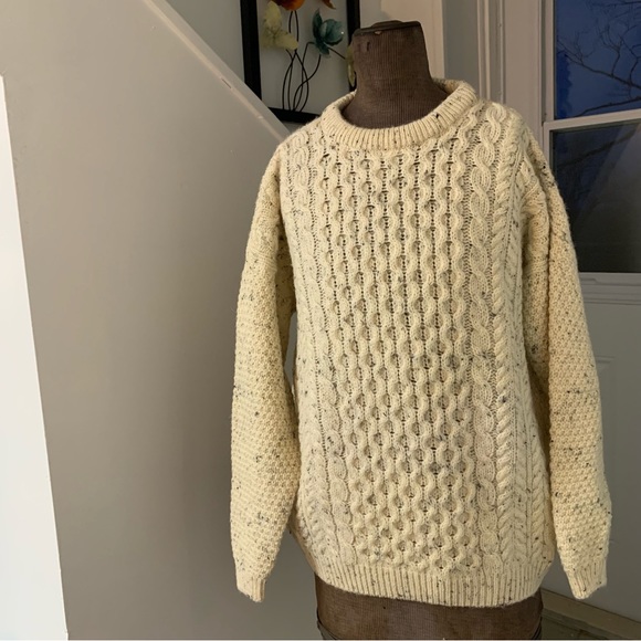 Mackinnon of Scotland Other - Irish wool knit men’s sweater